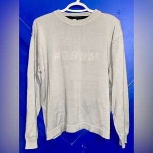 Forum Embossed Logo Sweater Sz L